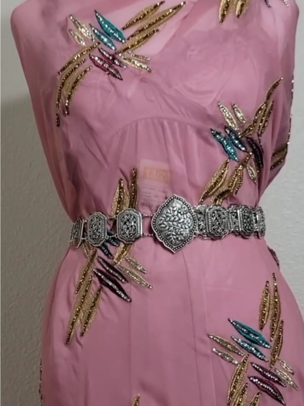 Yemeni dir3, beaded unstitched with under slip. Belt not included